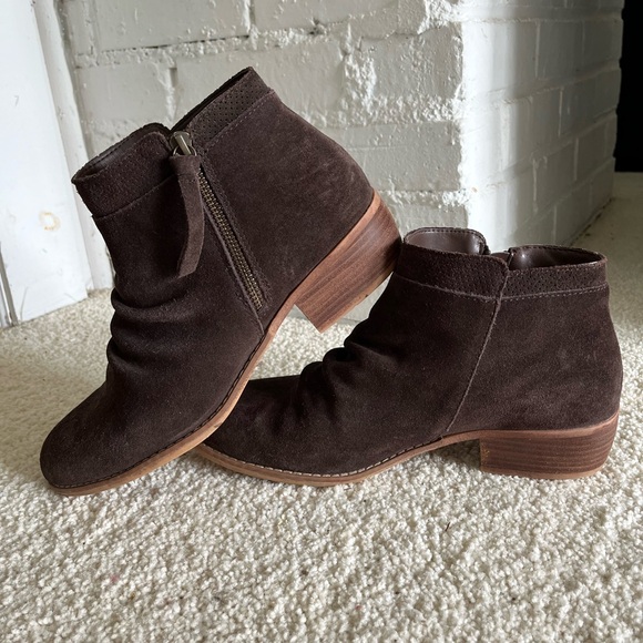 Sketchers Brown ankle boots Size 10 - Picture 1 of 4